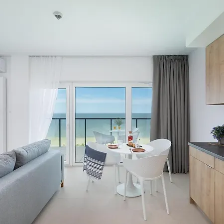 Aquamarina Prima Marina Invest Apartment *