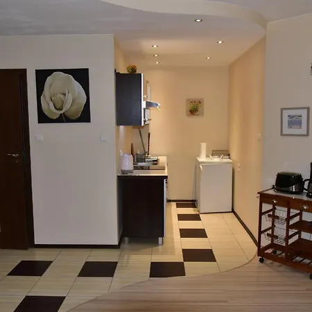 Sloneczny Brzeg Apartment