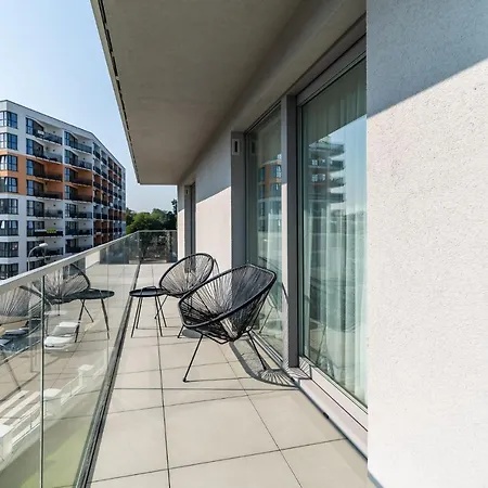 Apartment Stylish Balticus 15 With Air Conditioning By Renters *