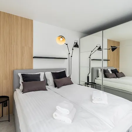 Top View Balticus 82 By Renters *