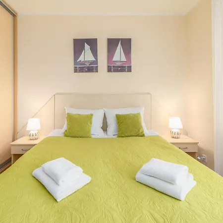 Bielik A01 By Renters Apartment