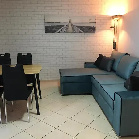 Apartment Wolin-travel Fala Z Widokiem Na Morze *