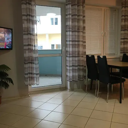 Apartment Wolin-travel Fala Z Widokiem Na Morze