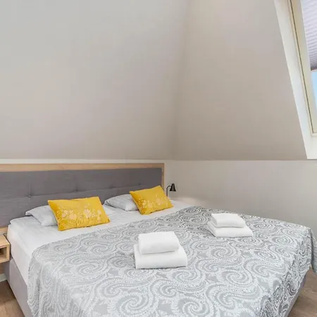 Bel Mare 420b By Renters Apartment *