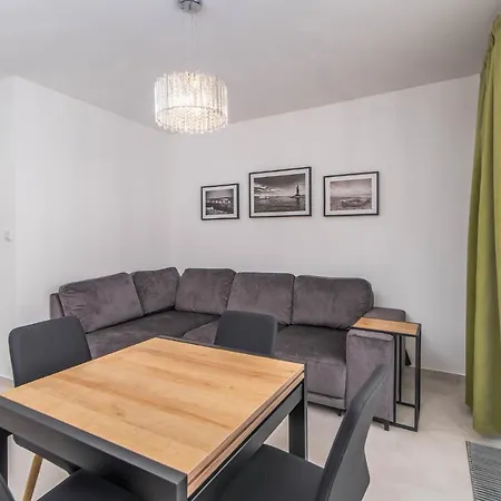 Flamingo 41 By Renters Apartment