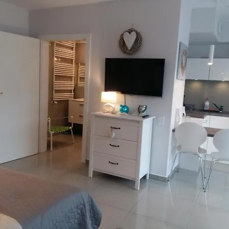 Apartment Gracja Horyzont-apartament Z Parkingiem *