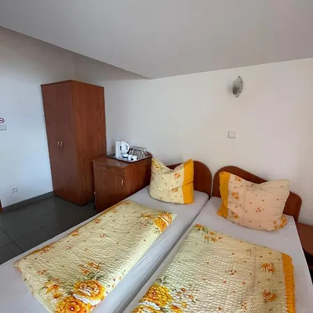 Guest house Mira 200 Metrow Od Morza Miedzyzdroje
