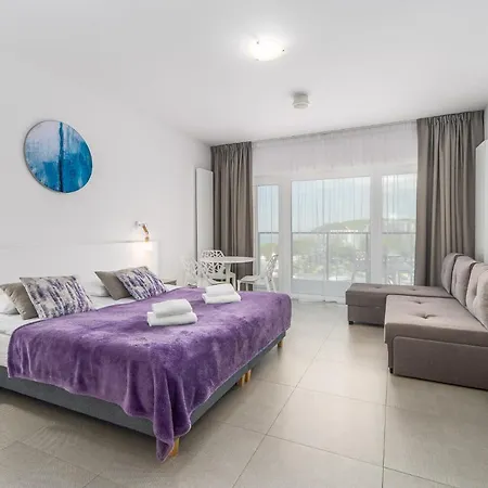 Aquamarina Prima 100 By Renters