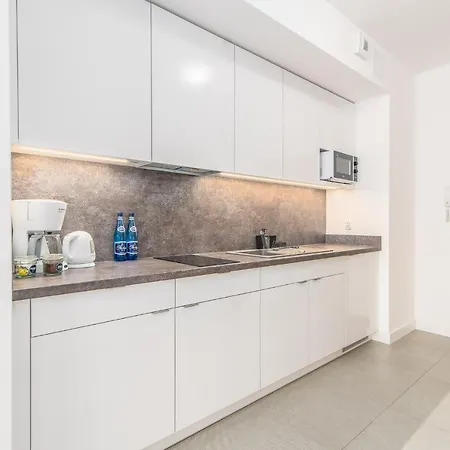 Apartment Aquamarina Prima 100 By Renters *
