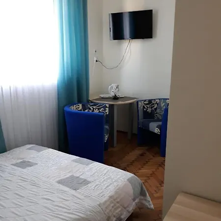 Guest house Mietowy Domek *