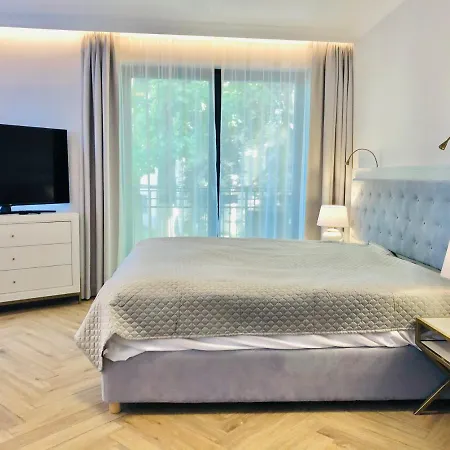 Luxury In Maritime Apartment *