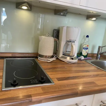Apartment Wolin-travel Fala Z Widokiem Na Morze