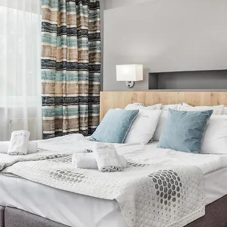 777 Krasickiego Aparthotel