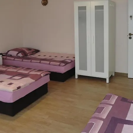 Home, Holiday home