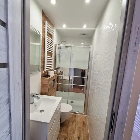 Guest house Gosciniec Pod Polna Roza 2 *