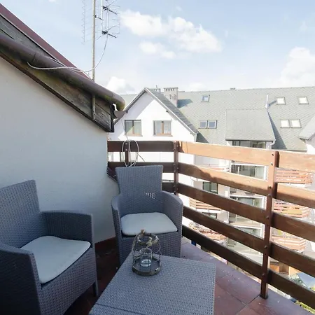 Neptun 12 Dwupoziomowy, 2 Lazienki, 2 Sypialnie, Balkon