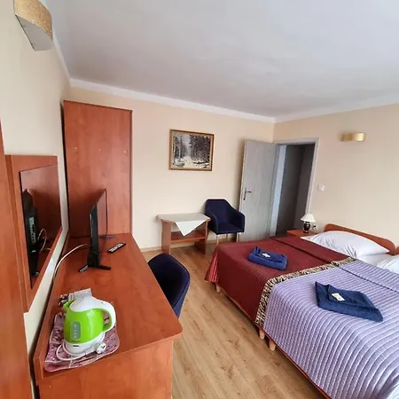 Gosciniec Pod Polna Roza 2 *