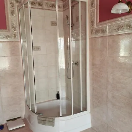Country house Willa Wicko - Miedzyzdroje - Apartamenty Z Aneksem - Widok Na Zalew Szczecinski Miedzyzdroje