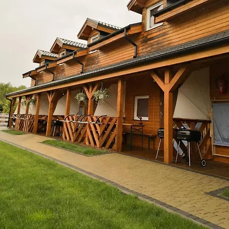 Drewniane Trebor Holiday home *