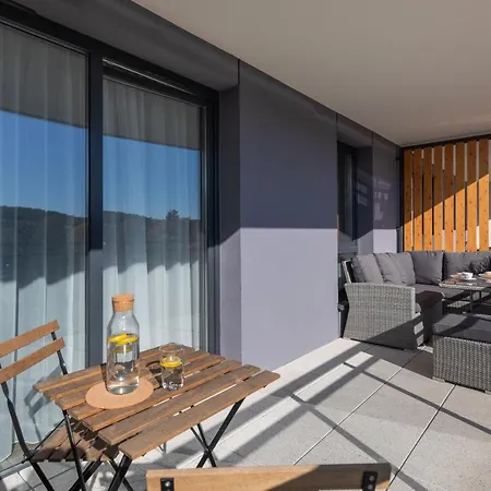 Seaside Bel Mare By Renters * Miedzyzdroje