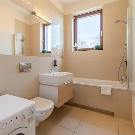 Family Penthouse Golden Tulip 53 By Renters Apartment