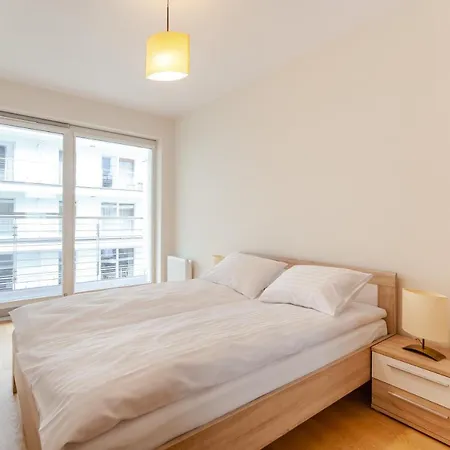 Tulip V By Renters Apartment *
