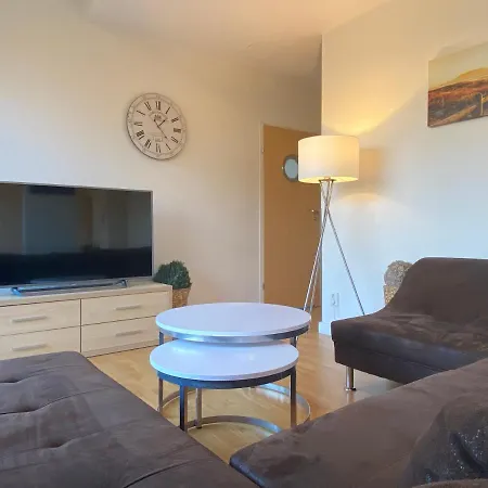 Apartment Family Penthouse Golden Tulip 53 By Renters