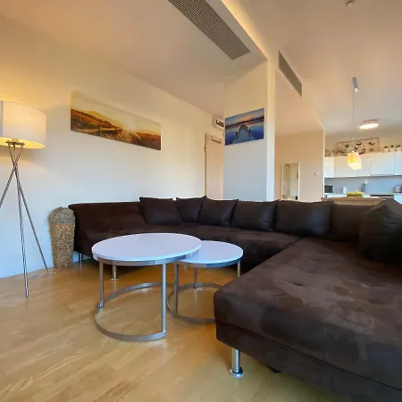 Family Penthouse Golden Tulip 53 By Renters Miedzyzdroje