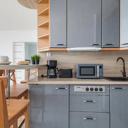 Apartment Przy Plazy - Campingowa - Widok Na Morze By Renters
