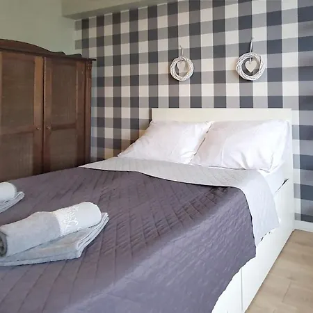 Slavia New 408 Z Sypialnia I Balkonem Przy Plazy Apartment *