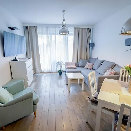 Apartment Your Holidays Promenada Gwiazd 28 *