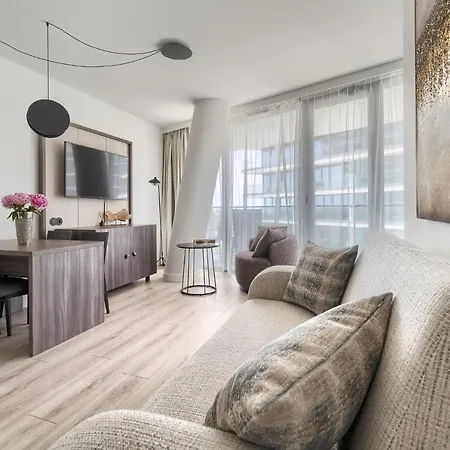 Your Holidays Waves B431 Apartment