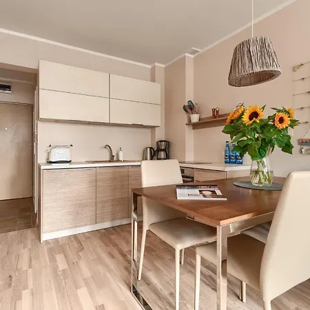 Your Holidays Pomorska Apartment