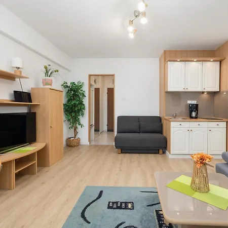 Comfy Turystyczna 300 M To The By Renters Apartment *