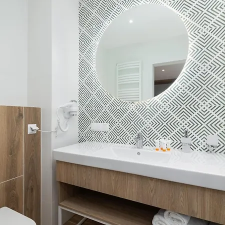 Bel Mare Green Leaf Studio With Balcony By Noclegi Renters Apartment Miedzyzdroje