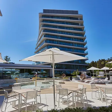 Apartment Wave Panorama - Sea View&spa Miedzyzdroje