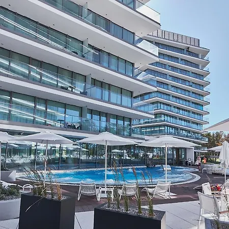 Wave Panorama - Sea View&spa Apartment Miedzyzdroje