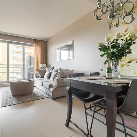 Apartment Your Holidays Promenada Gwiazd 28 *