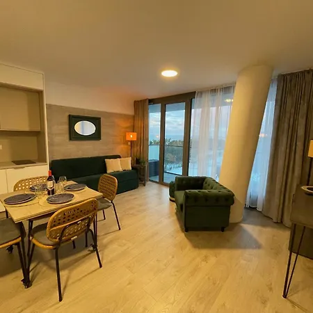 Apartment Lux Sea Towers - Wellness Spa, Gym & - Seaview By Rent Like Miedzyzdroje