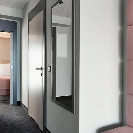 Hotel Aurora Family &