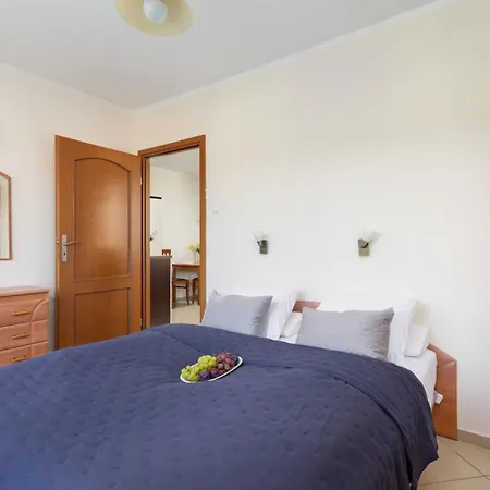 Comfy With Balcony Turystyczna By Renters Apartment Miedzyzdroje