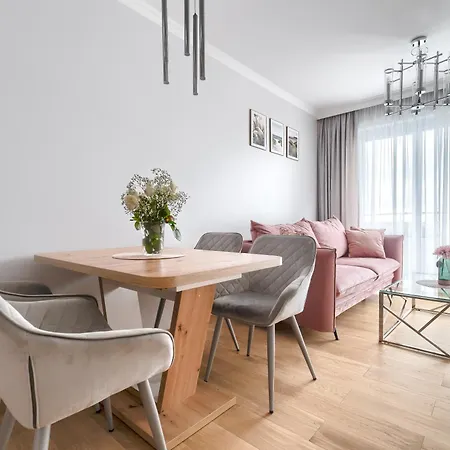 Apartment Your Holidays Promenada Gwiazd 28