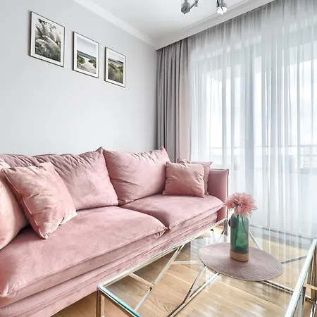 Apartment Your Holidays Promenada Gwiazd 28 *