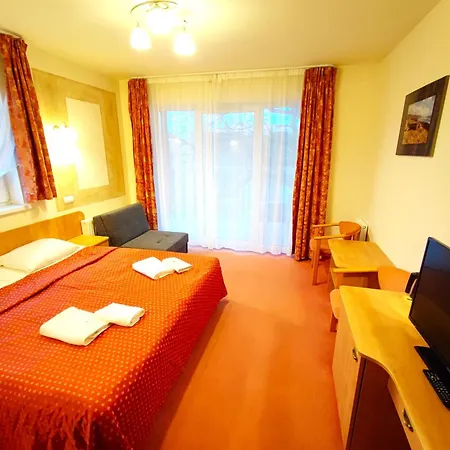 5 Debow Bed & Breakfast