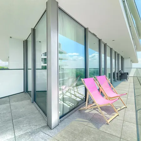 Apartment Your Holidays Waves B862
