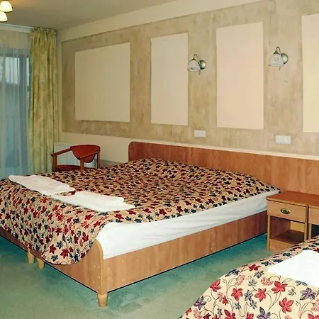 Bed & Breakfast 5 Debow
