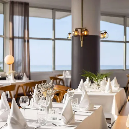 Vienna House By Wyndham Amber Baltic Hotel 4*