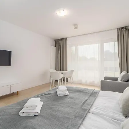 Apartment Aquamarina Prima 07 Seaside Studio By The Beach With Terrace By Renters