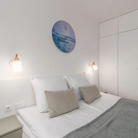 Apartment Aquamarina Prima 07 Seaside Studio By The Beach With Terrace By Renters Miedzyzdroje
