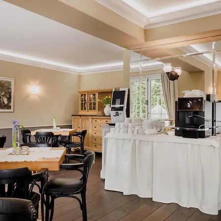 Aparthotel Astra Baltica *